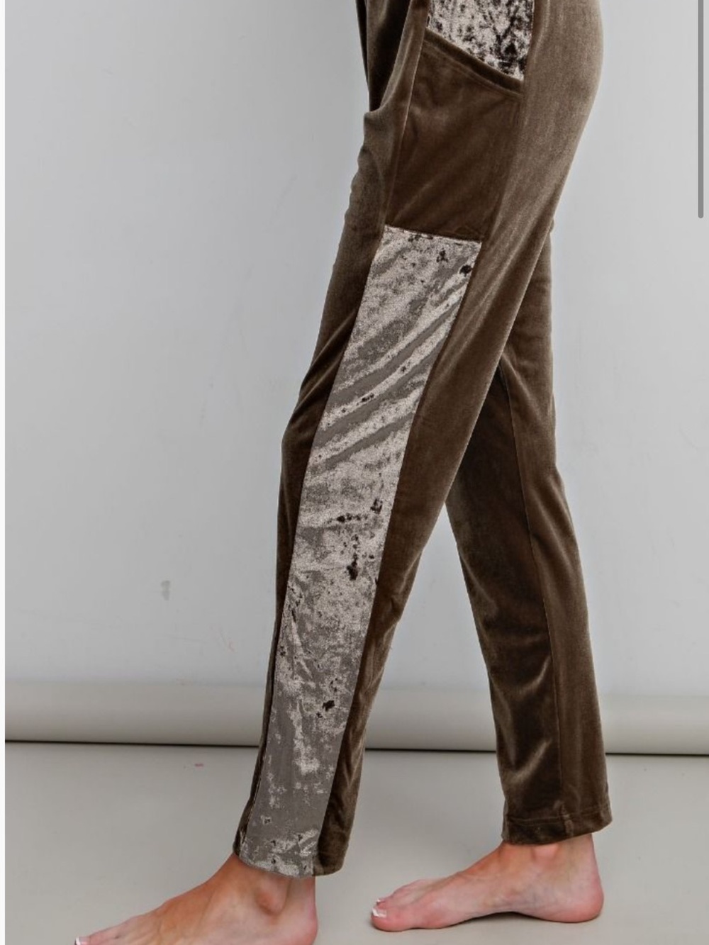 Easel Jogger Pants - Ice Velvet Velour with Side Pockets in Dusty Mauve or Olive - Picture 8 of 8